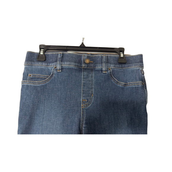 Women's SPANX Blue Flare Jeans Petite size medium - Picture 3 of 6